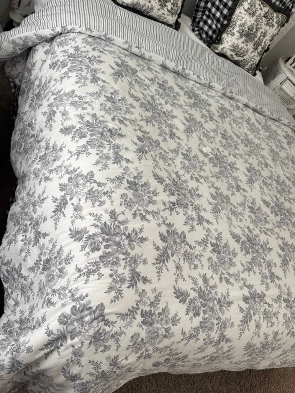 Vintage Laura Ashley Annalise Gray Floral Cottagecore Comforter
